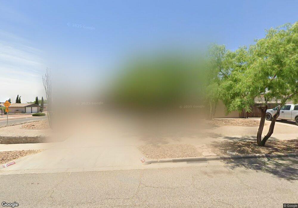 10728 Vista Alegre Dr, El Paso, TX 79935 - photo 1