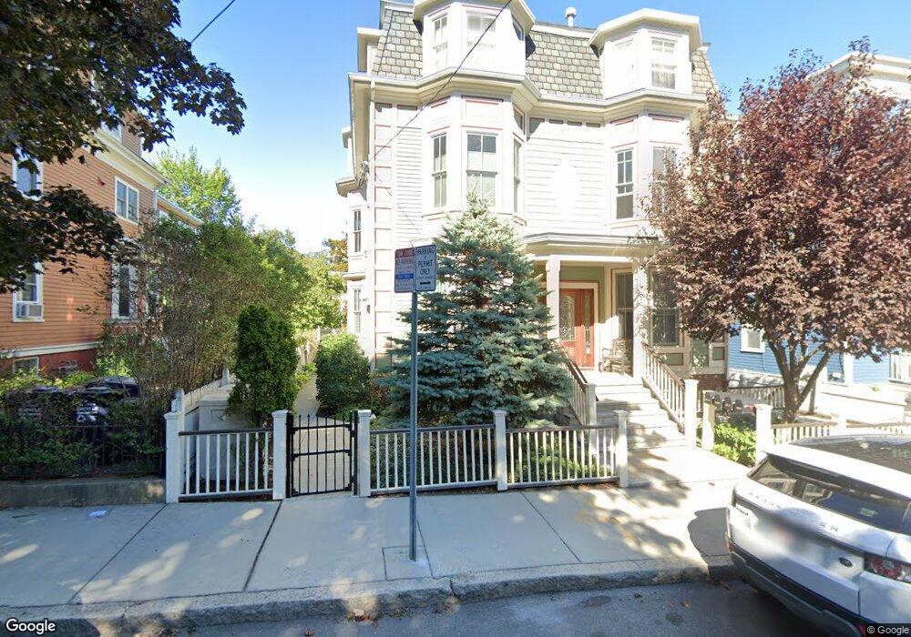 31 Tufts St unit 1, Cambridge, MA 02139 - photo 1