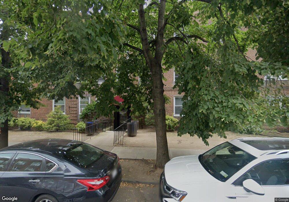 14139 78th Rd unit 2P, Flushing, NY 11367 - photo 1