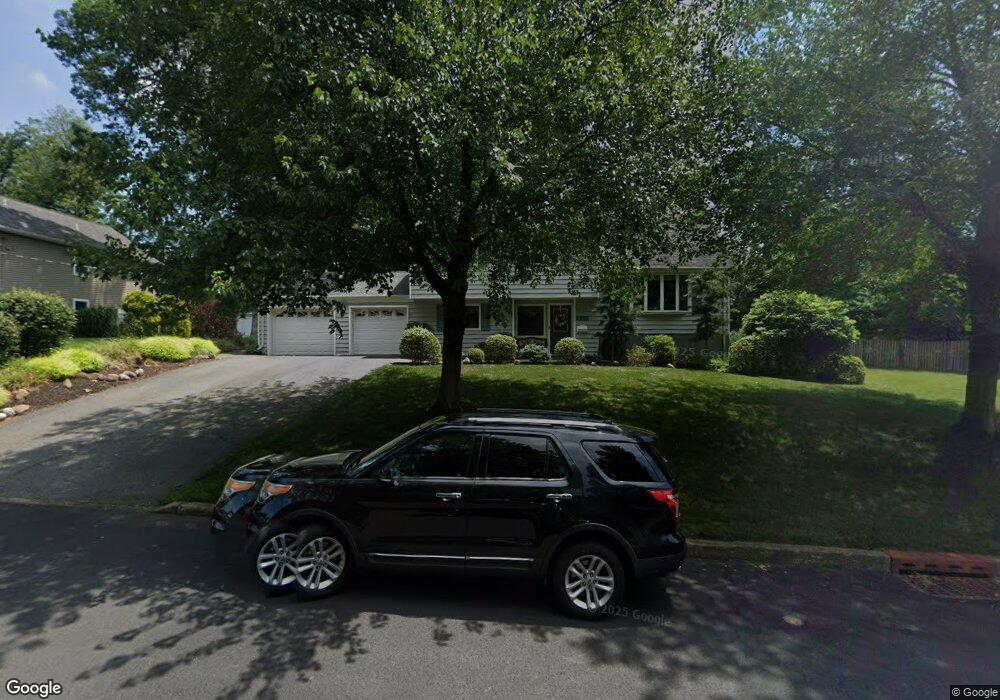 632 Wildwood Rd W, Northvale, NJ 07647 - photo 1
