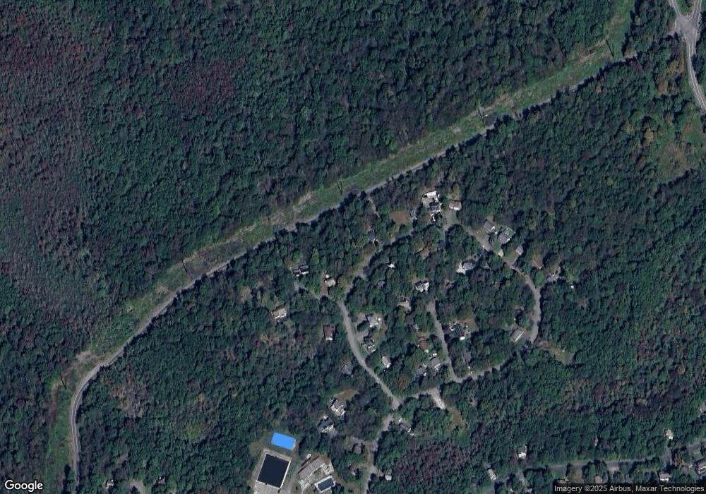 9687 Stony Hollow Cir, Tobyhanna, PA 18466 - photo 1