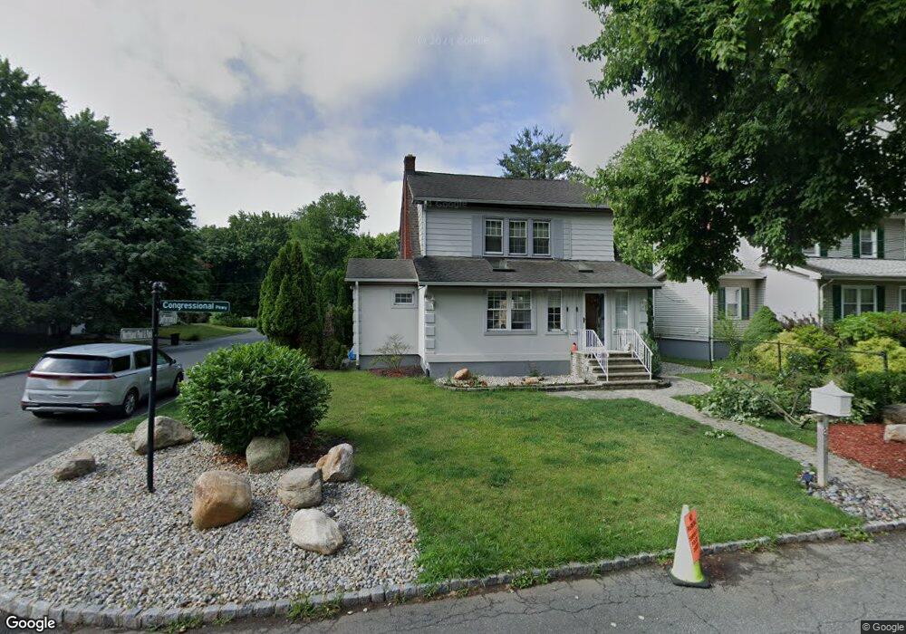 31 Congressional Pkwy, Livingston, NJ 07039 - photo 1