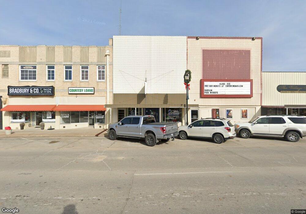 207 E Graham Ave, Pryor, OK 74361 - photo 1