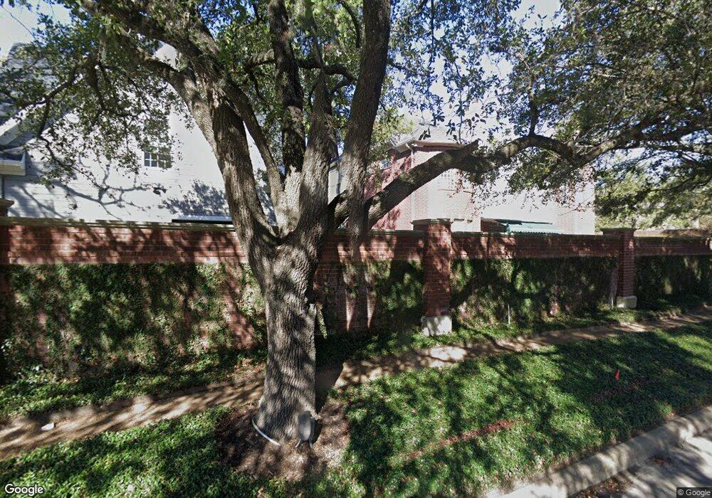 9102 Hudson Ct, Houston, TX 77024 - photo 1