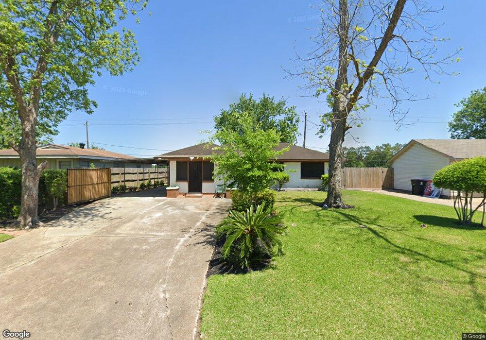 9930 Woodwick St, Houston, TX 77016 - photo 1