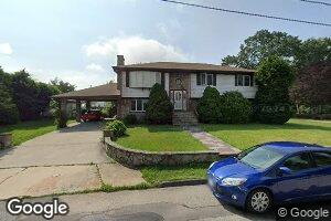 48 Palmer St, South Dartmouth, MA 02748