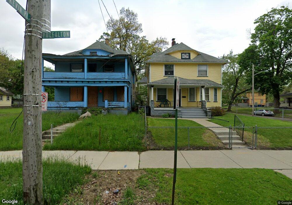 2827 Fulton St, Toledo, OH 43610 - photo 1