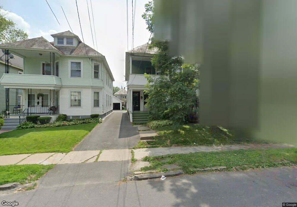 68 Grosvenor Square, Schenectady, NY 12308 - photo 1