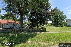 303 S Main St, Blackburn, MO 65321