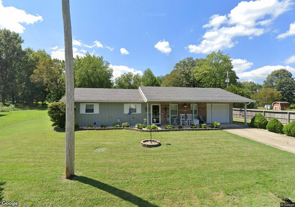 1807 Green St, Harrisburg, IL 62946 - photo 1