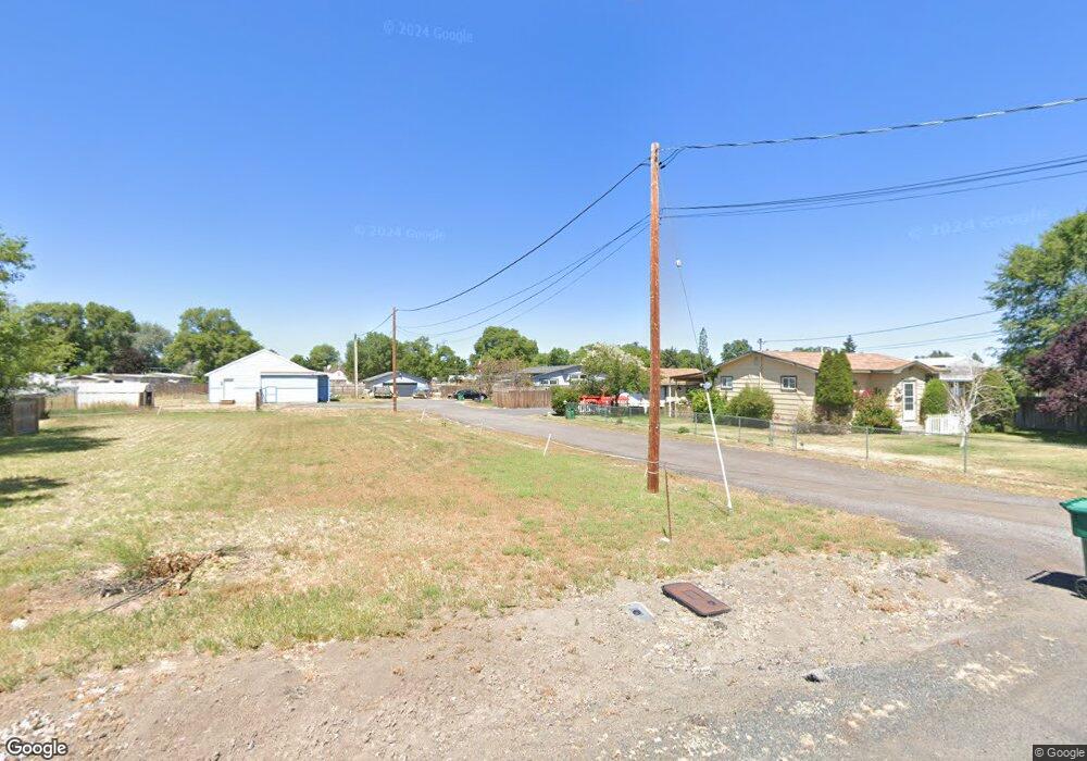 4530 Bisbee St, Klamath Falls, OR 97603 - photo 1