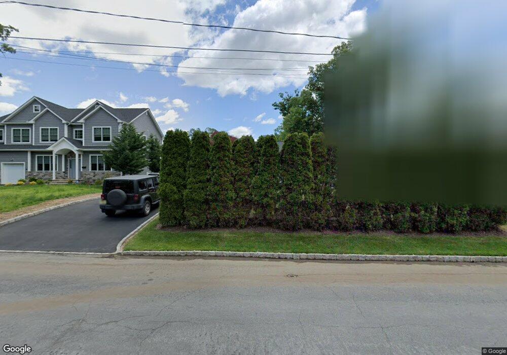 9 Taconic Rd, Livingston, NJ 07039 - photo 1