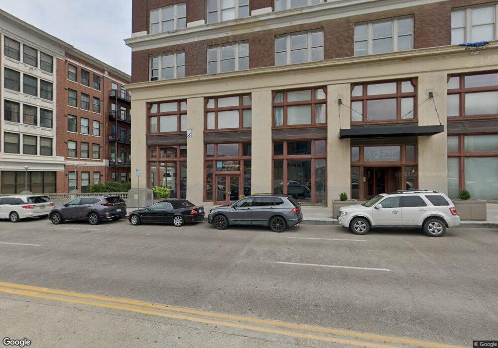 2107 Grand Blvd unit 606, Kansas City, MO 64108 - photo 1