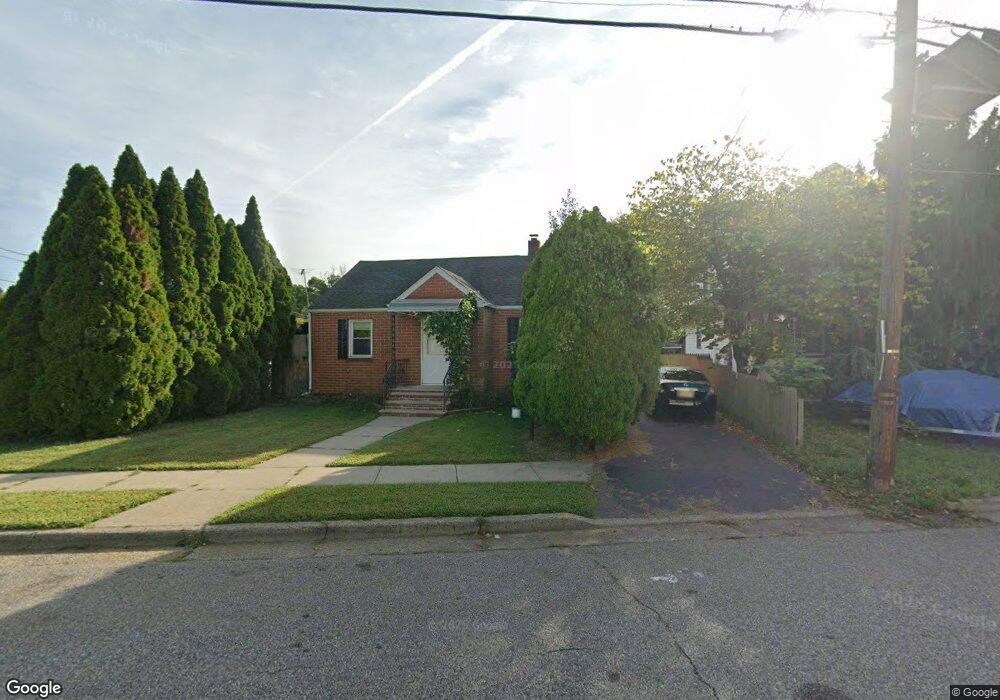 55 Player Ave, Edison, NJ 08817 - photo 1