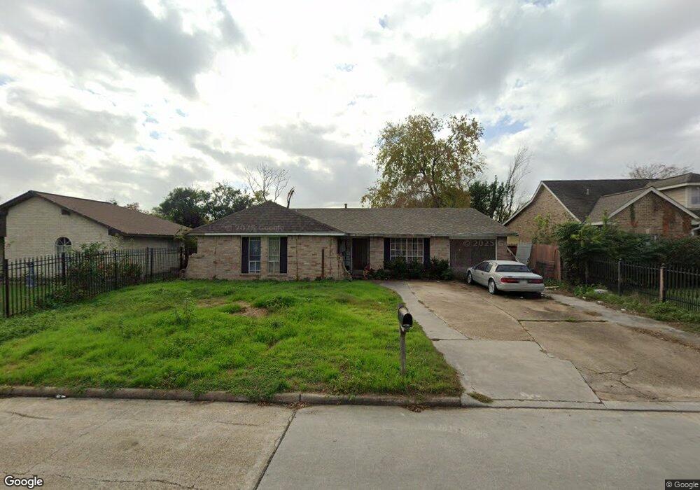 923 Point Blank Dr, Houston, TX 77038 - photo 1