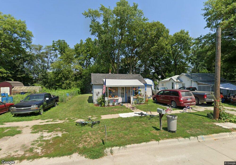 809 South Ave, Shenandoah, IA 51601 - photo 1