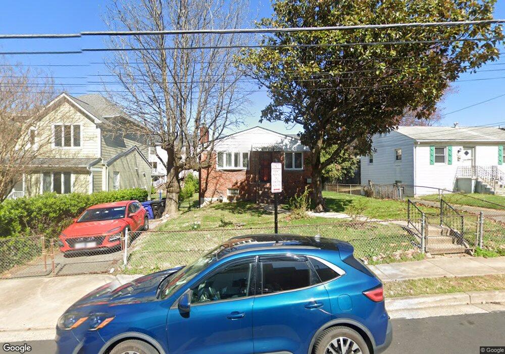 5123 19th St N, Arlington, VA 22207 - photo 1