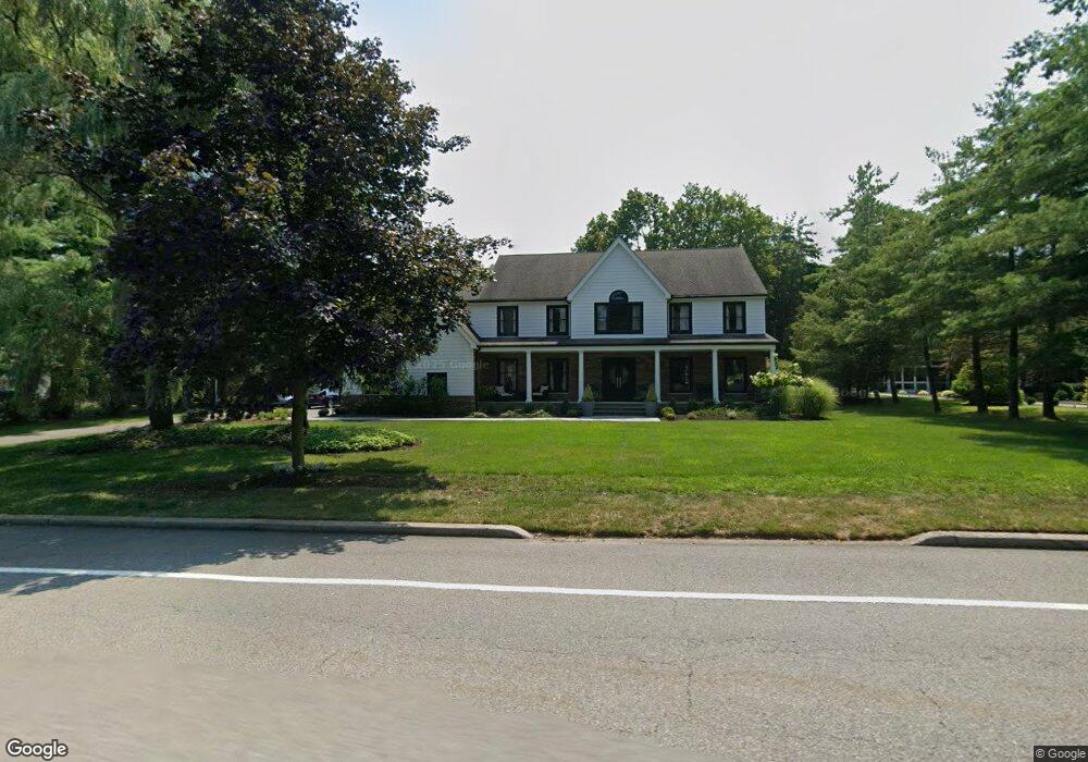 616 Franklin Lake Rd, Franklin Lakes, NJ 07417 - photo 1