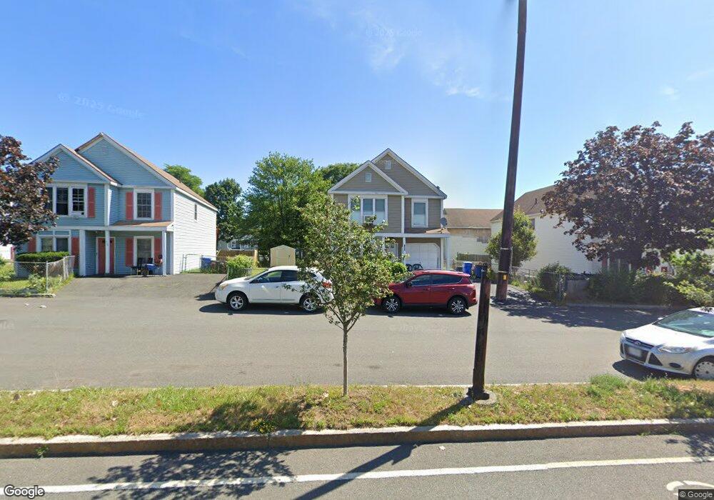 628 Manning Blvd, Albany, NY 12210 - photo 1