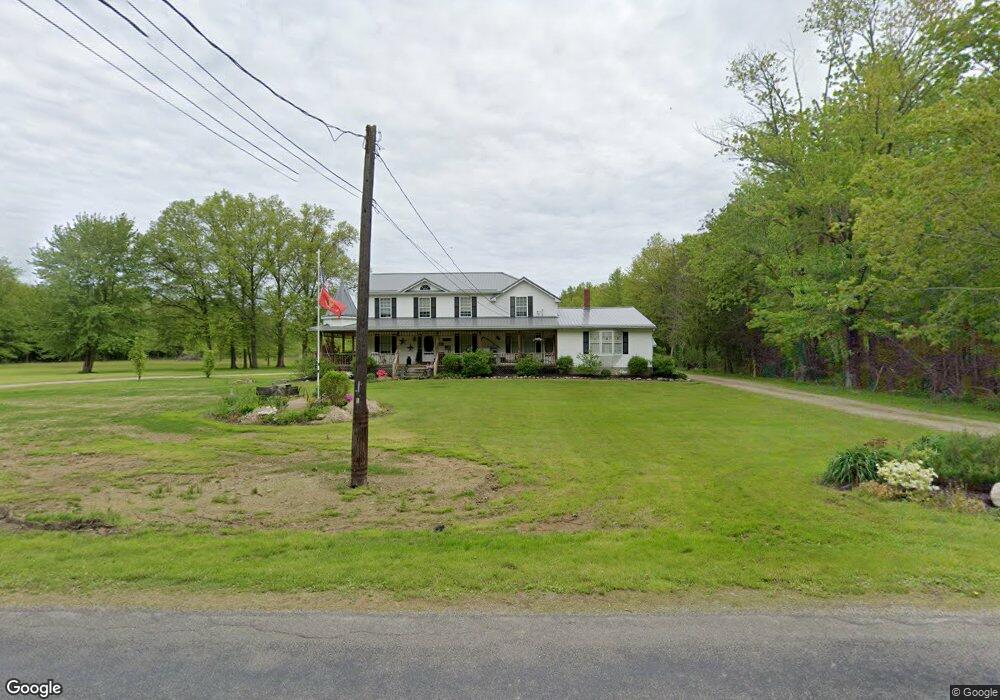 4689 E Maple Rd, Geneva, OH 44041 - photo 1