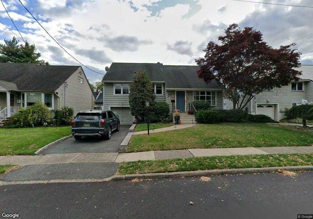 39 Macleod Ln, Bloomfield, NJ 07003 - photo 1