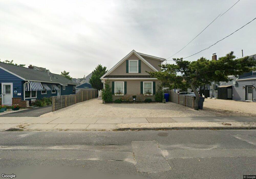 114 6th Ave, Mantoloking, NJ 08738 - photo 1