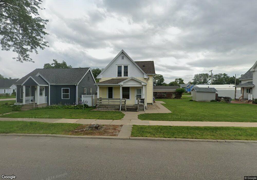 205 16th Ave SW, Cedar Rapids, IA 52404 - photo 1