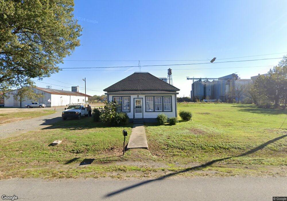 1801 S Leslie St, Stuttgart, AR 72160 - photo 1