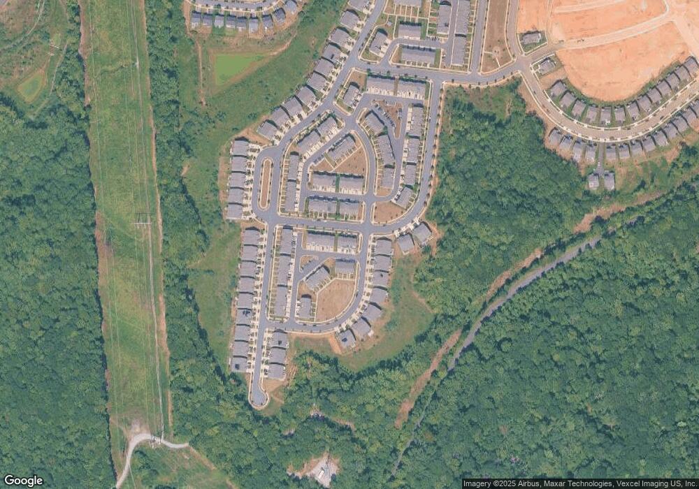 18087 Red Cedar Rd, Dumfries, VA 22026 - photo 1