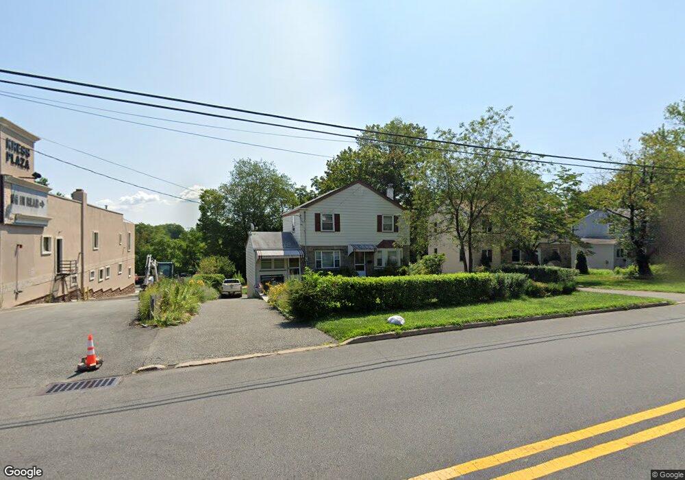 458 Kinderkamack Rd, River Edge, NJ 07661 - photo 1