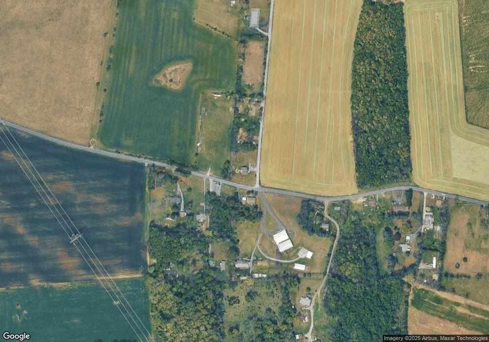 8 N Point School Rd, Waynesboro, VA 22980 - photo 1