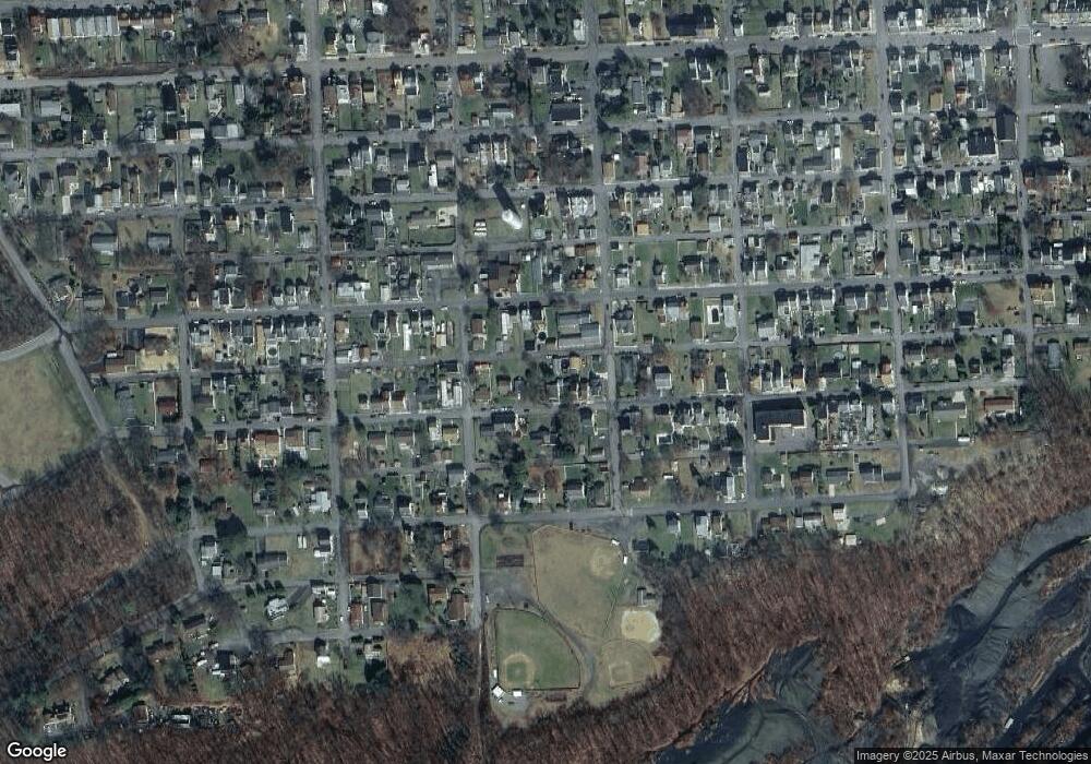 1321 W Fern St, Coal Township, PA 17866 - photo 1