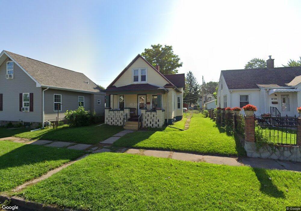 1805 9 1/2 St, Rock Island, IL 61201 - photo 1