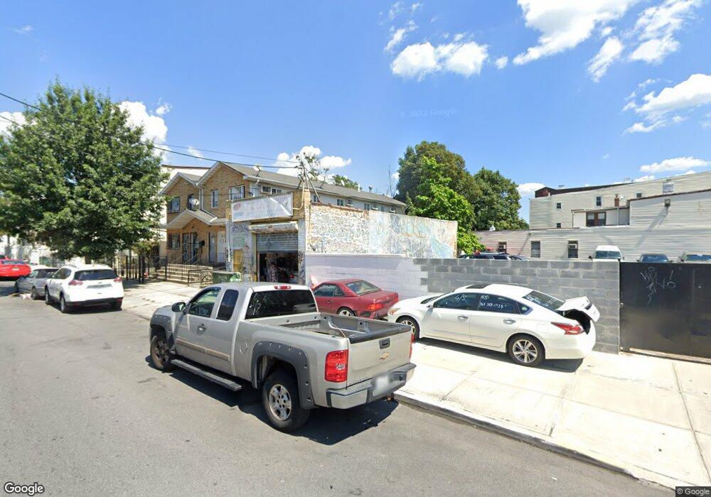 211 Elton St, Brooklyn, NY 11208 - photo 1