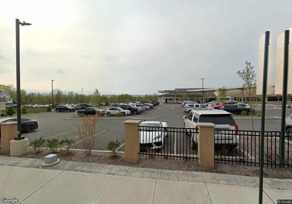 348 Main St, Dickson City, PA 18519 - photo 1