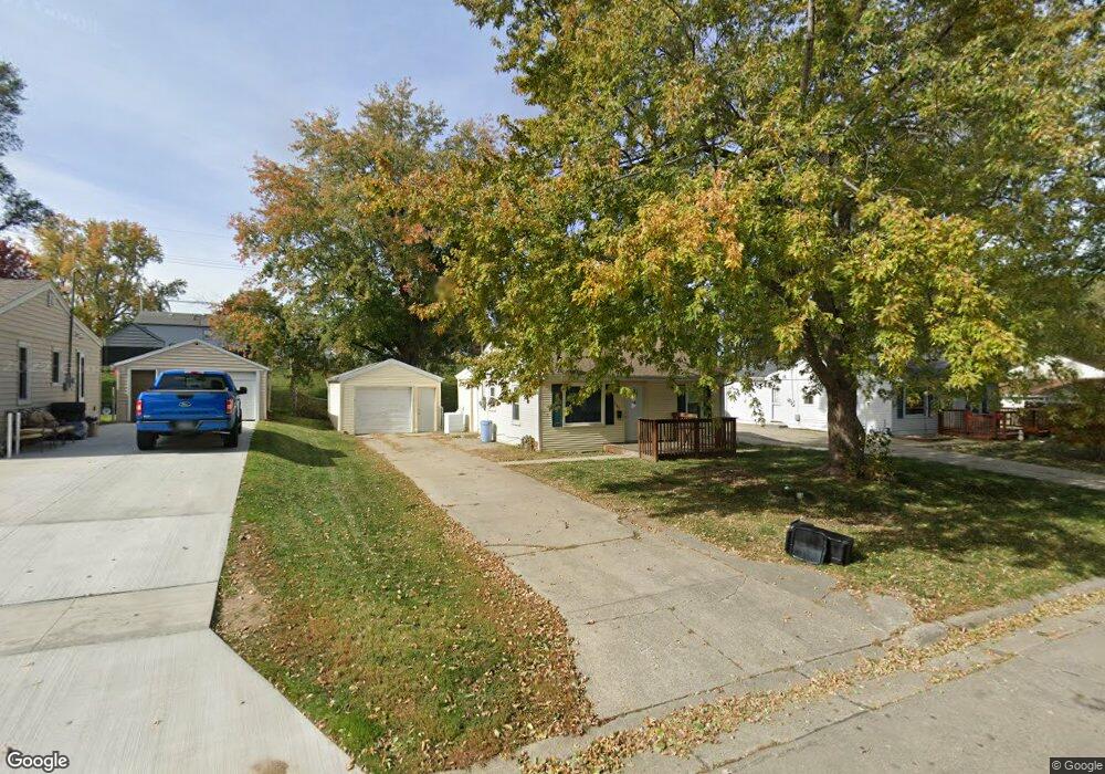 505 E 26th St S, Newton, IA 50208 - photo 1