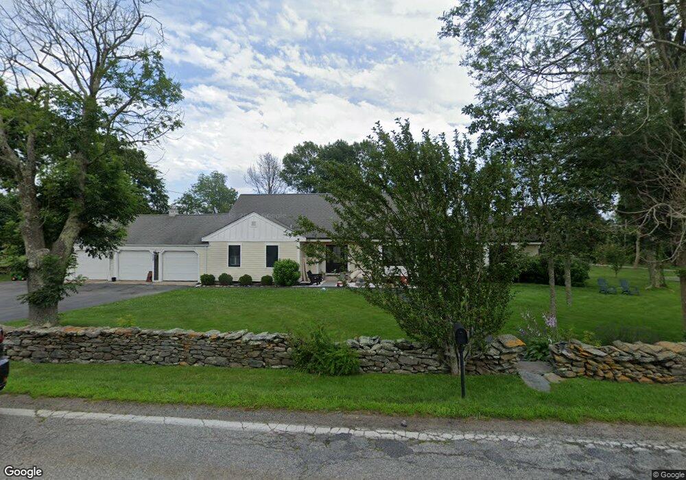 452 Mitchells Ln, Middletown, RI 02842 - photo 1