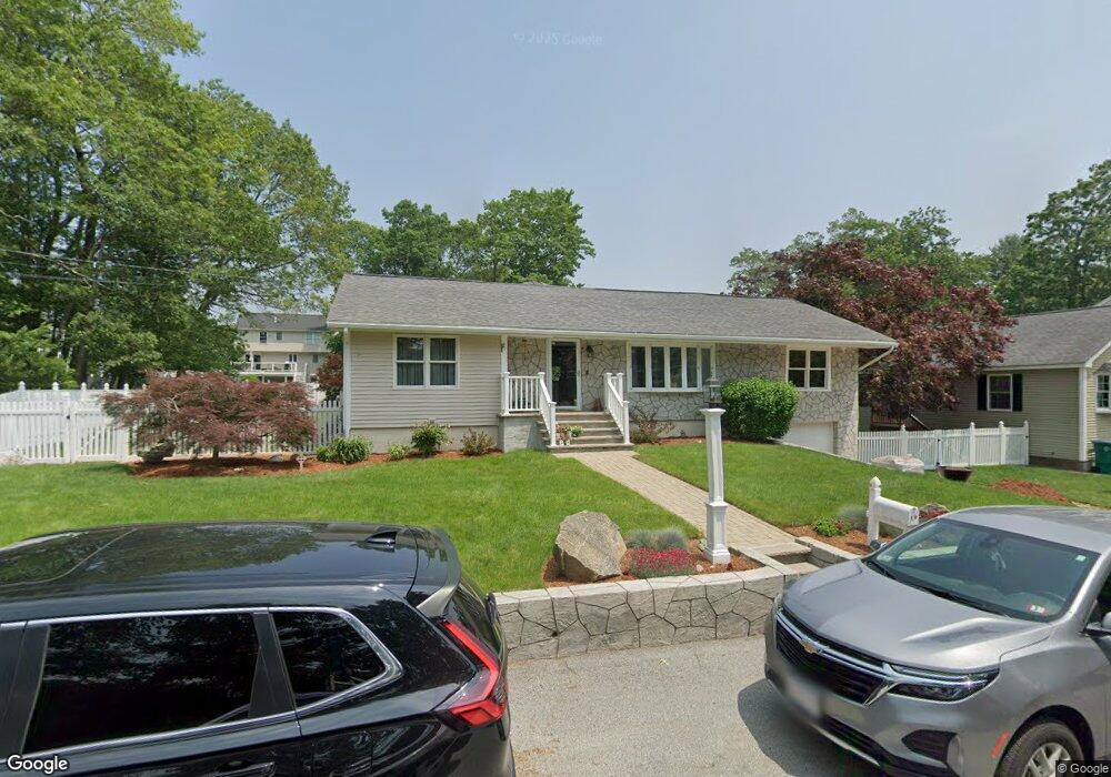 27 Kino Rd, Lowell, MA 01854 - photo 1