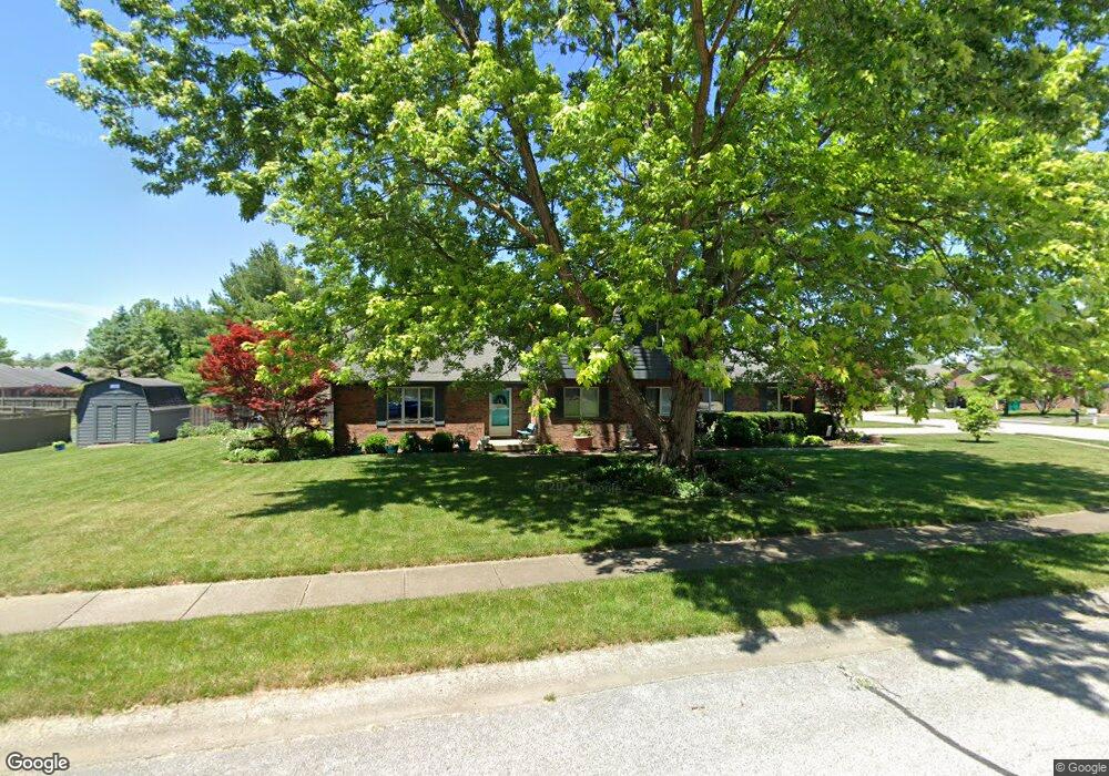 1041 Cedar Glen North Dr, Plainfield, IN 46168 - photo 1