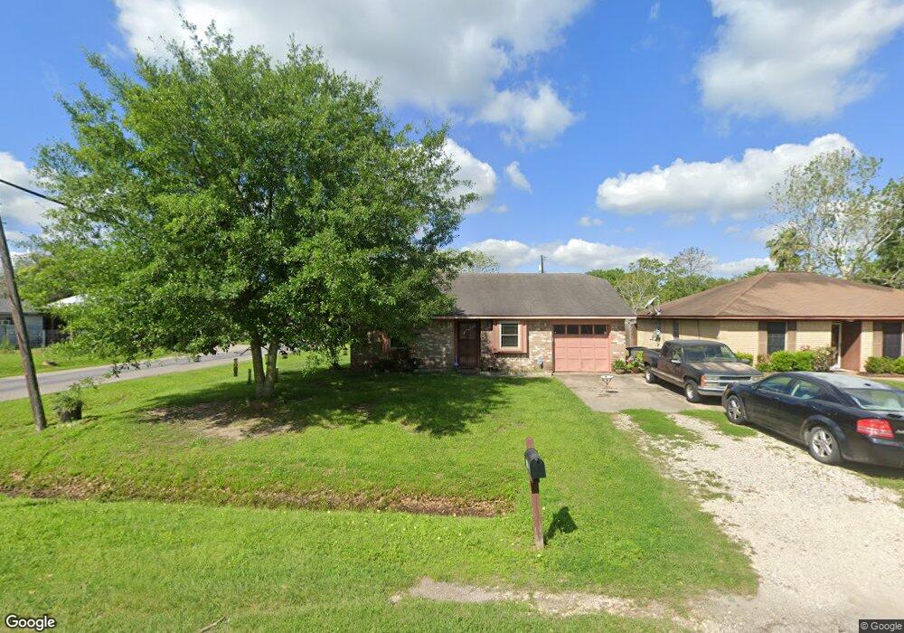 2914 Avenue E, Bay City, TX 77414 - photo 1