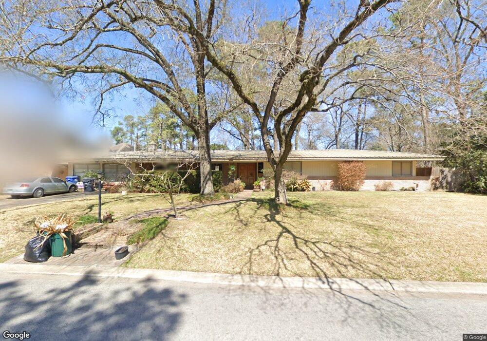 8402 Raylin Dr, Houston, TX 77055 - photo 1