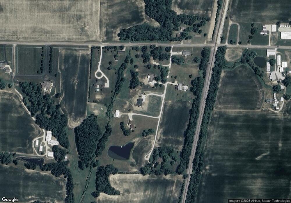 9915 N 1290th St, Effingham, IL 62401 - photo 1