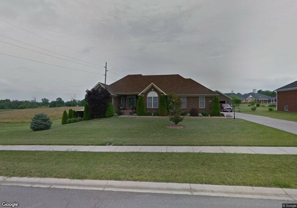 316 E Woodlake Cir, Mount Washington, KY 40047 - photo 1