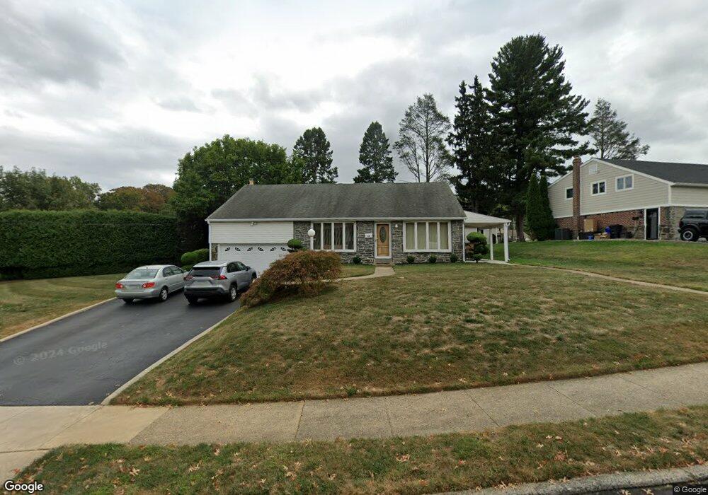 19 Crespy Ln, Broomall, PA 19008 - photo 1