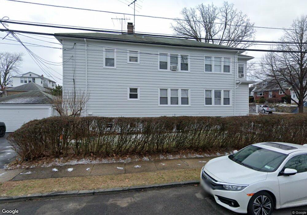 121 Sweetfield Cir unit 2, Yonkers, NY 10704 - photo 1