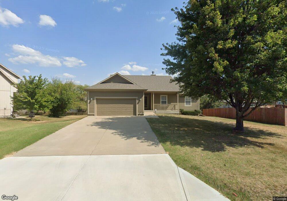 22056 Elm St, Spring Hill, KS 66083 - photo 1