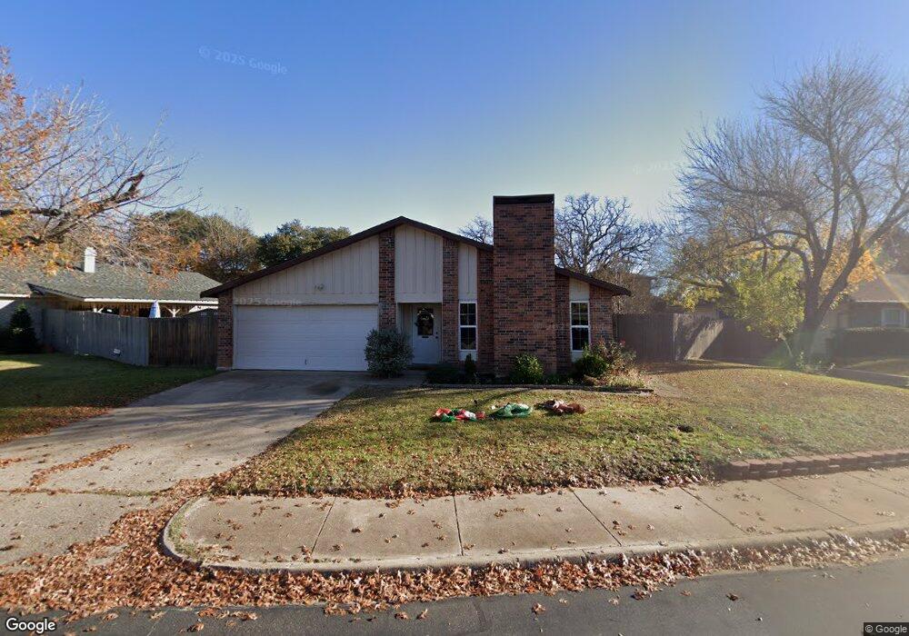 2014 Loma Verde Dr, Bedford, TX 76021 - photo 1