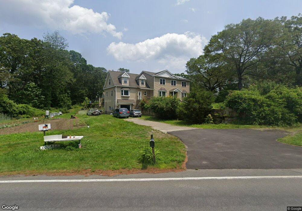 470 Huntington St, Shelton, CT 06484 - photo 1