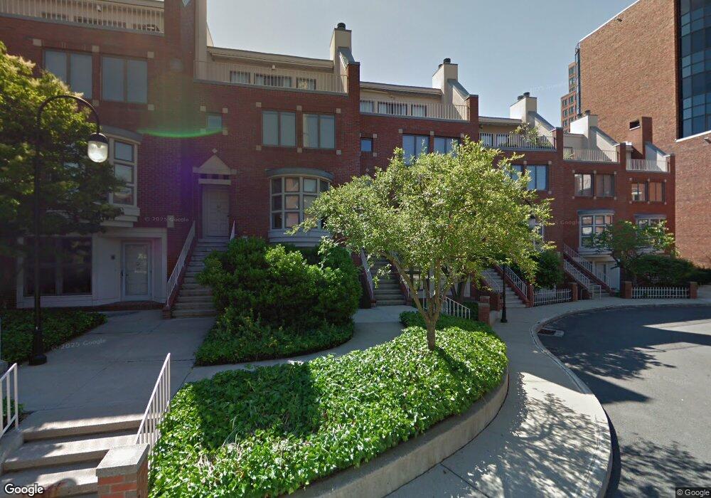 28 Temple Ct unit E-5, New Haven, CT 06511 - photo 1