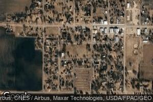301 W Grant St, Ceylon, MN 56121